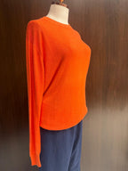 Suéter 100%lã de cashmere.gola redonda. Unissex. Tamanho único