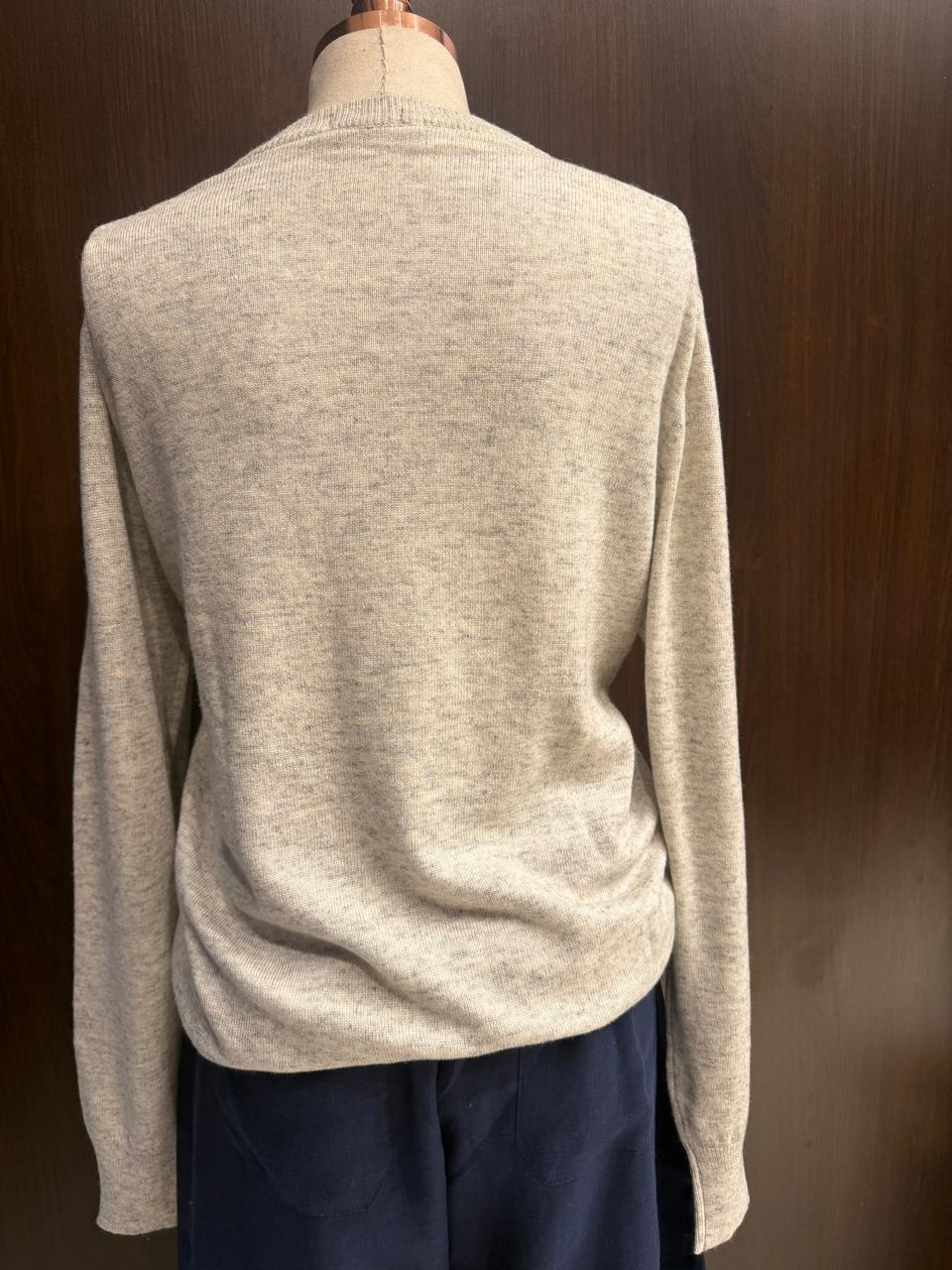 Suéter 100%lã de cashmere.gola redonda. Unissex. Tamanho único