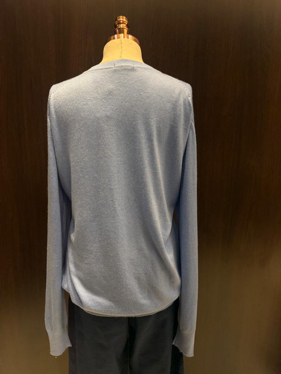 Suéter 100%lã de cashmere.gola redonda. Unissex. Tamanho único
