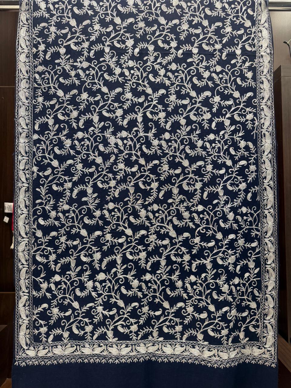 Pashmina Cashmere Bordada com Fio Metálico