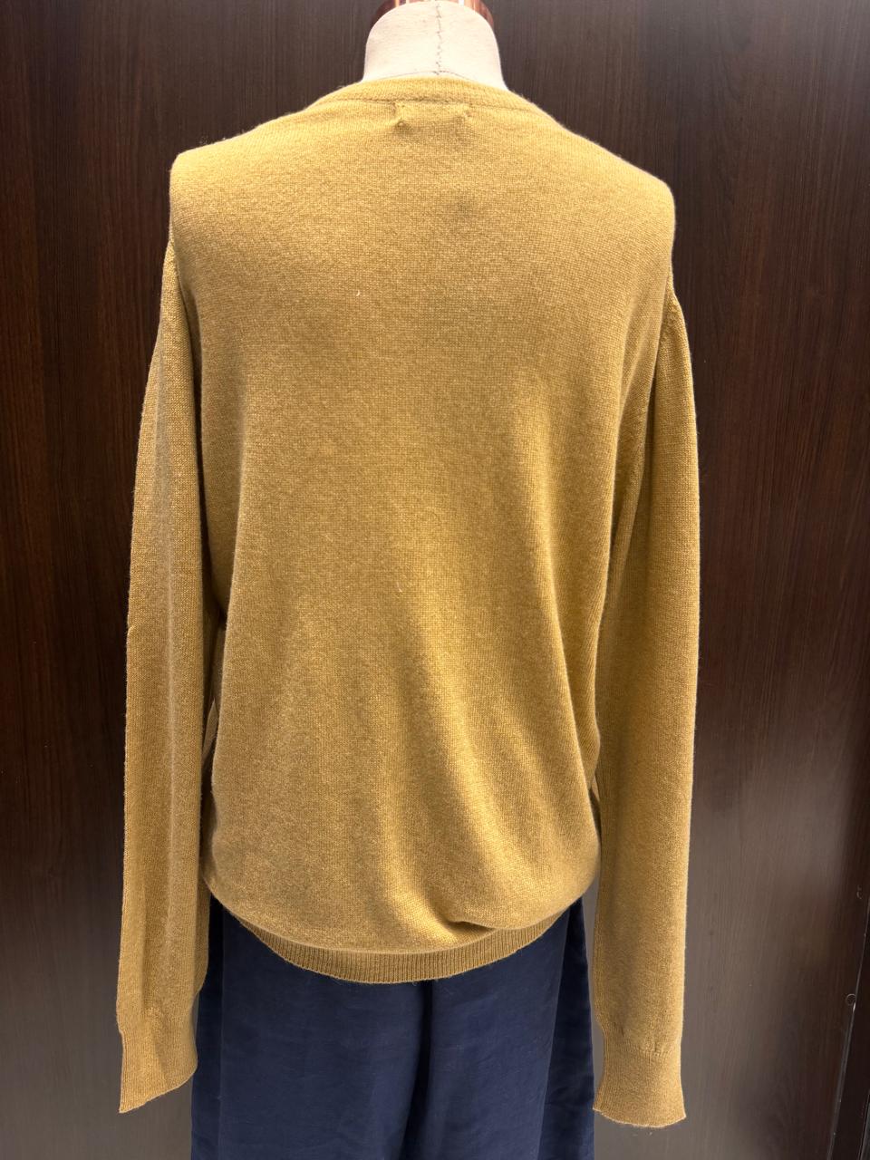 Suéter 100%lã de cashmere.gola redonda. Unissex. Tamanho único