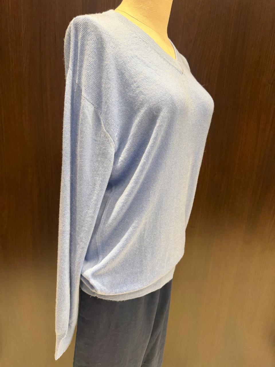 Suéter 100%lã de cashmere.gola redonda. Unissex. Tamanho único