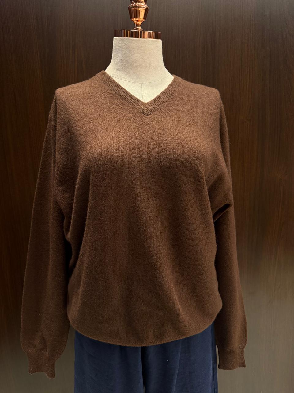 Suéter 100%lã de cashmere.gola redonda. Unissex. Tamanho único