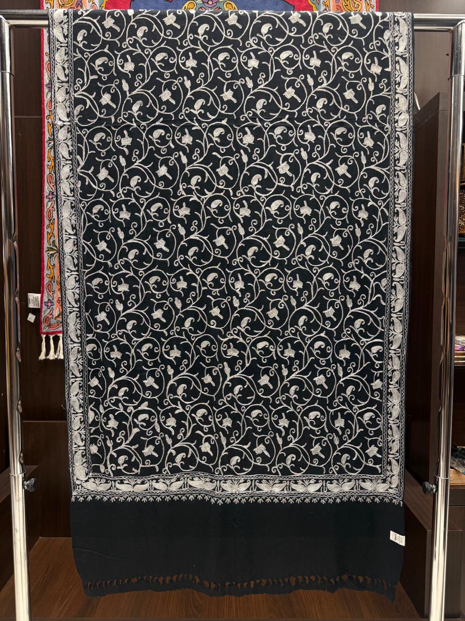 Pashmina Cashmere Bordada com Fio Metálico