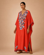 Kaftan Bordado – Vermelho Laranja Floral Azul
