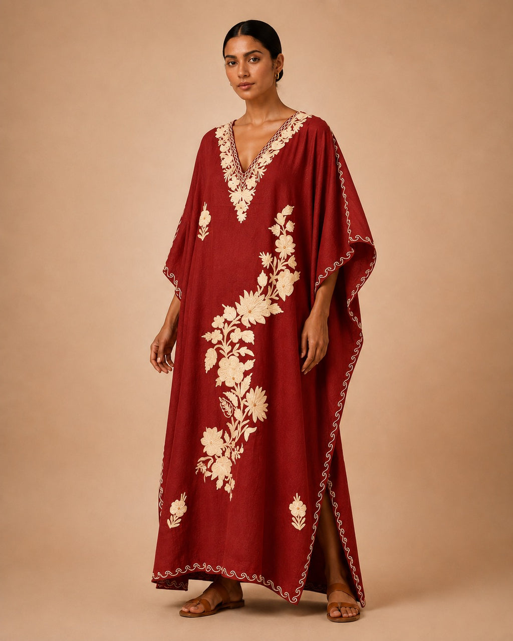 Kaftan Bordado – Vermelho Floral Creme