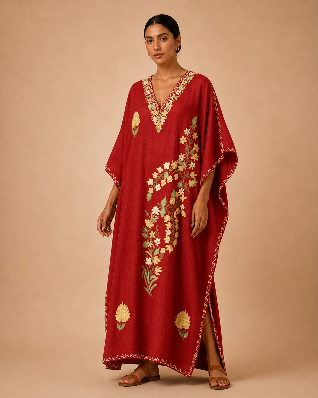 Kaftan Bordado – Vermelho Floral Amarelo Creme