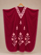 Kaftan Bordado – Bordô Motivo Folha Rosa