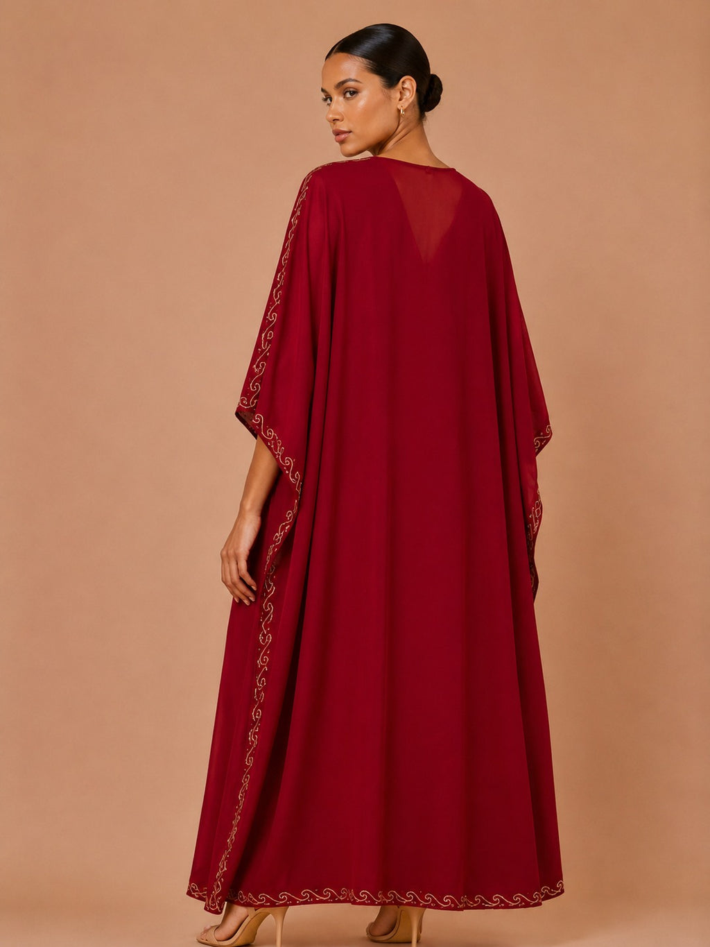 Kaftan Bordado – Vinho Buquê Rosa Coral Turquesa