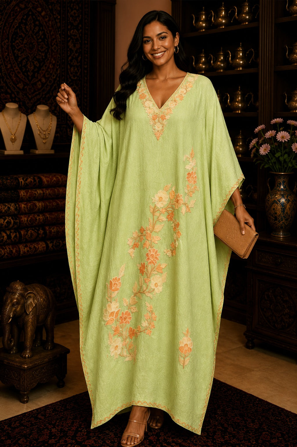 Kaftan Bordado – Verde Limão Floral Pêssego