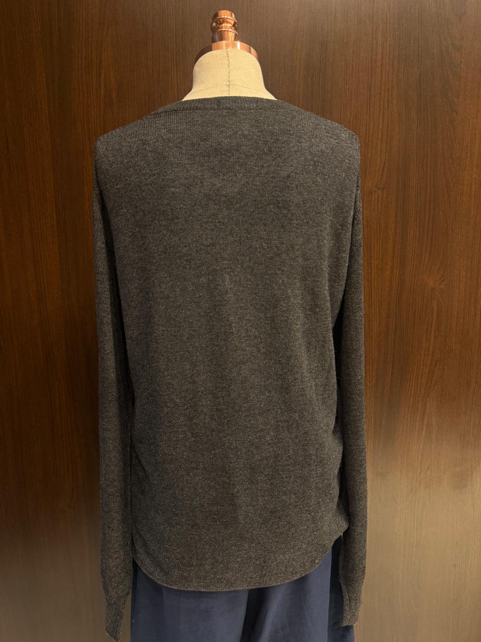 Suéter 100%lã de cashmere.gola redonda. Unissex. Tamanho único