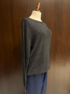Suéter 100%lã de cashmere.gola redonda. Unissex. Tamanho único