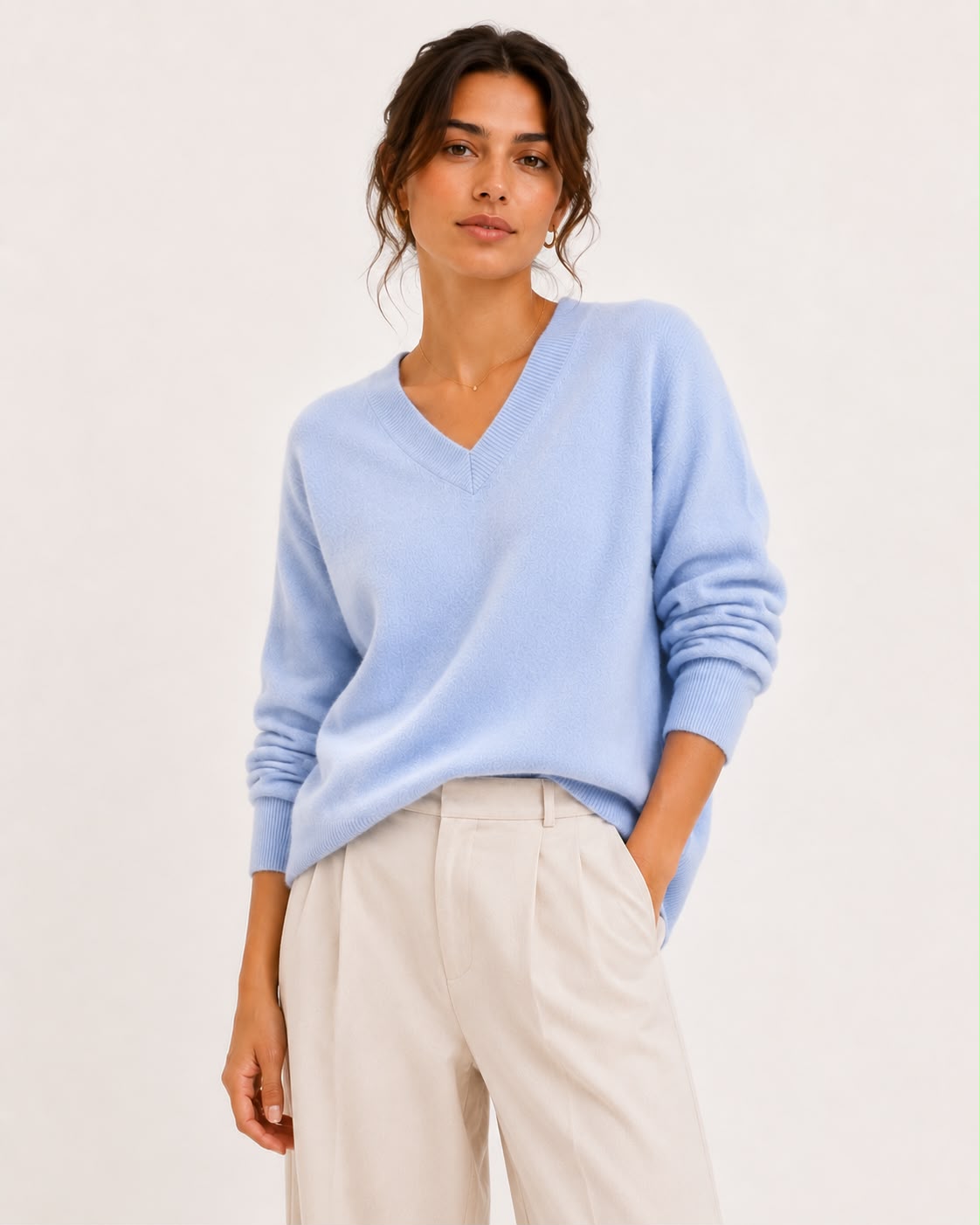 Suéter 100%lã de cashmere.gola redonda. Unissex. Tamanho único