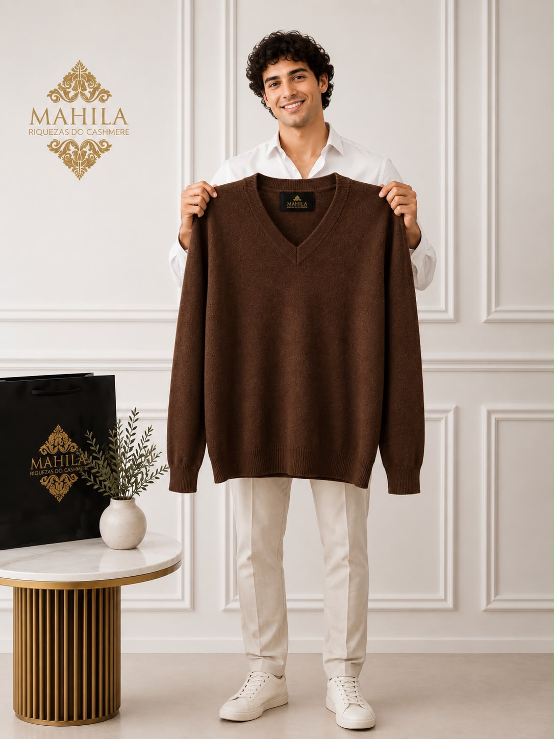 Suéter 100%lã de cashmere.gola redonda. Unissex. Tamanho único