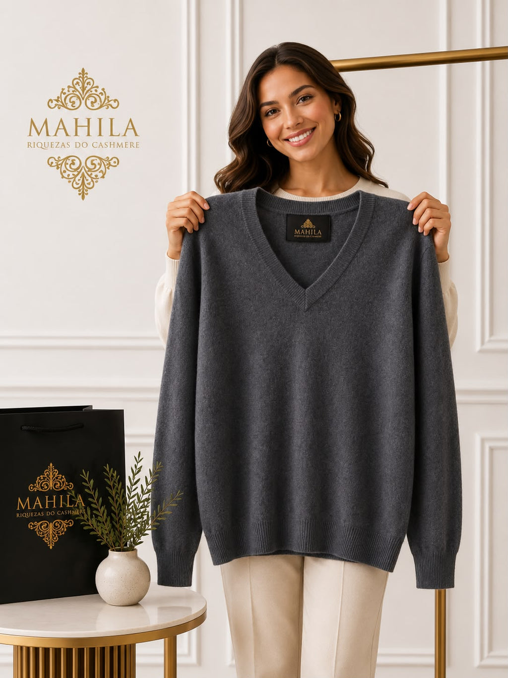 Suéter 100%lã de cashmere.gola redonda. Unissex. Tamanho único