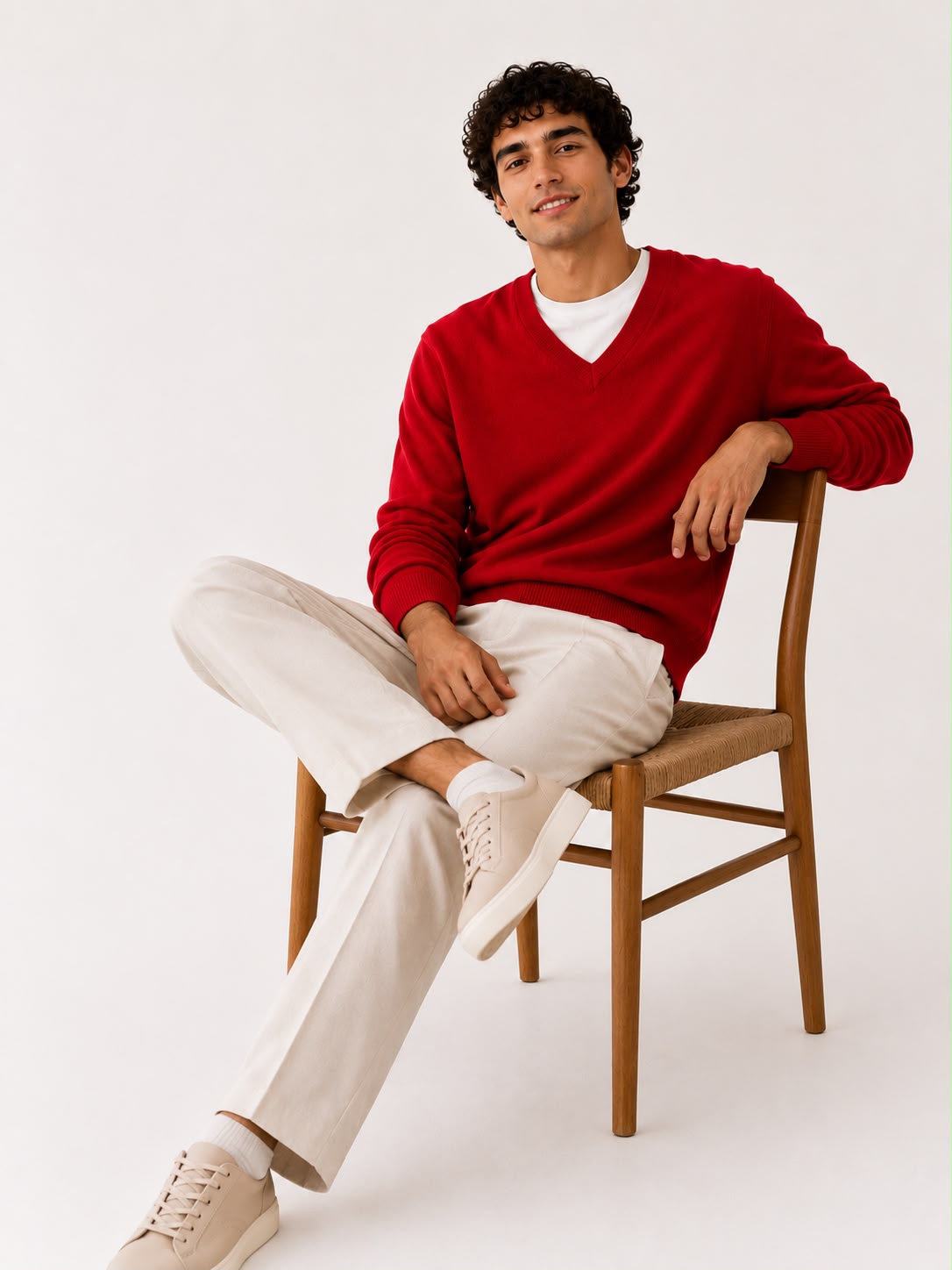 Suéter 100%lã de cashmere.gola redonda. Unissex. Tamanho único
