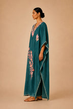 Kaftan Bordado – Verde Floral Rosa