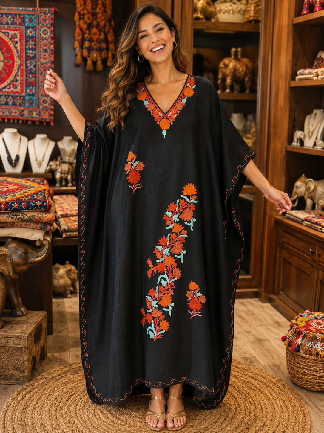 Kaftan Bordado – Preto Floral Laranja Turquesa (A)
