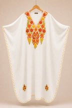 Kaftan Bordado – Branco Floral Vermelho Dourado