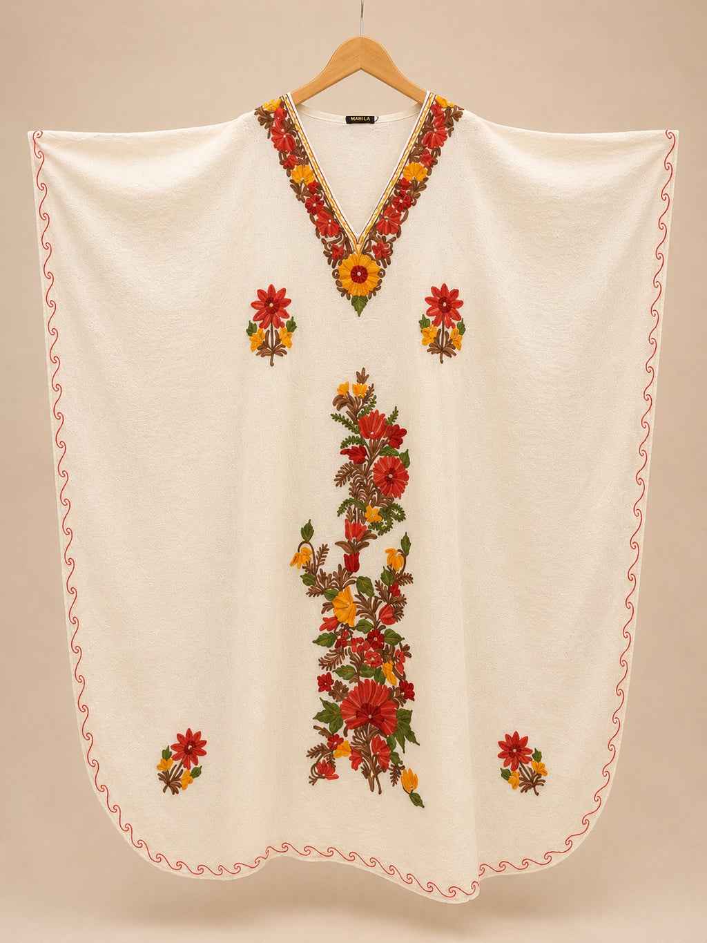 Kaftan Bordado – Creme Floral Vermelho