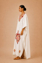 Kaftan Bordado – Creme Floral Rosa