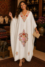 Kaftan Bordado – Creme Floral Rosa
