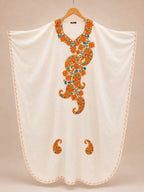 Kaftan Bordado – Creme Paisley Laranja Turquesa