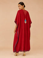 Kaftan Bordado – Vinho Floral Pavão