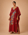 Kaftan Bordado – Vinho Floral Dourado Azul