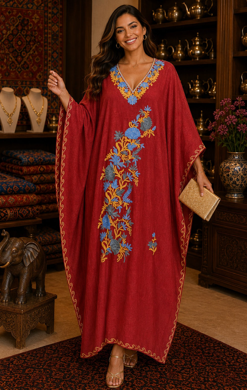 Kaftan Bordado – Vinho Floral Dourado Azul