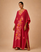 Kaftan Bordado – Vermelho Floral Coral